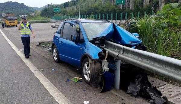 自驾游出车祸车主承担多少-自驾游故障